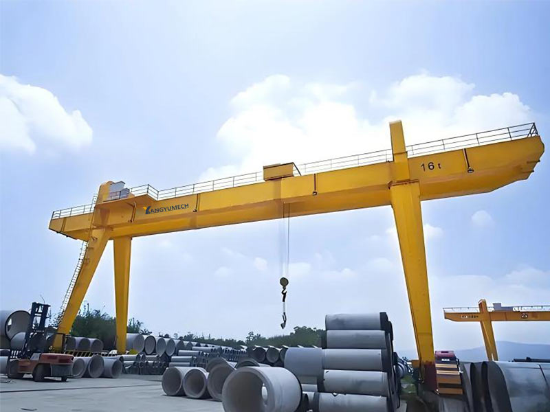 Key-Factors-When-Selecting-a-Shipbuilding-Gantry-Crane