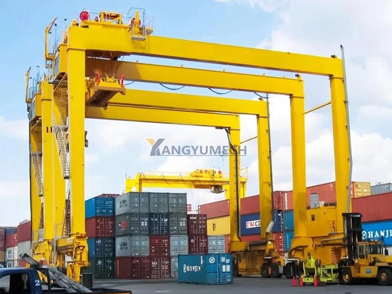 port-crane-manufacturer-2